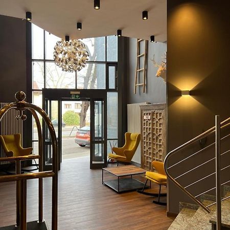Allee Hotel Карлсруе Екстериор снимка