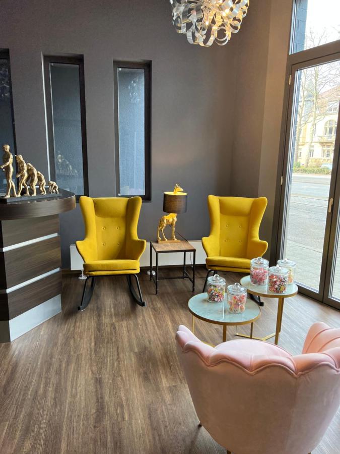 Allee Hotel Карлсруе Екстериор снимка