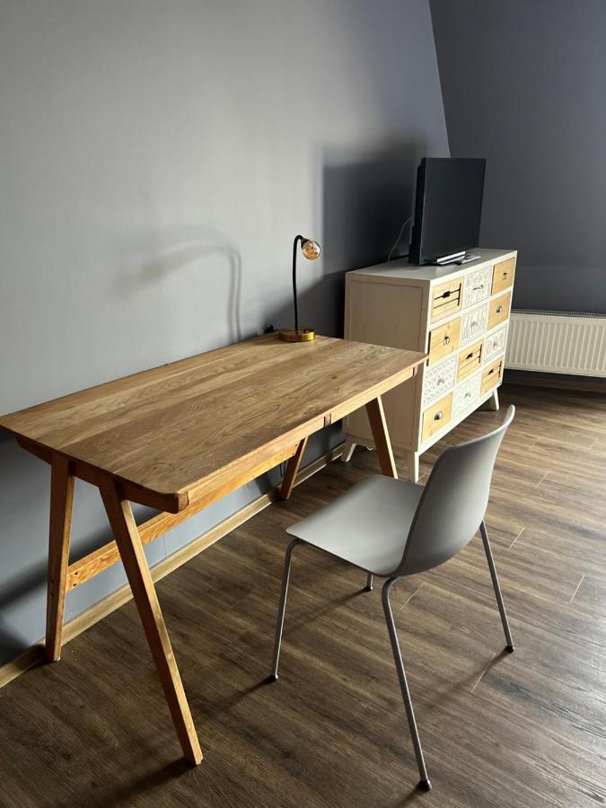 Allee Hotel Карлсруе Екстериор снимка