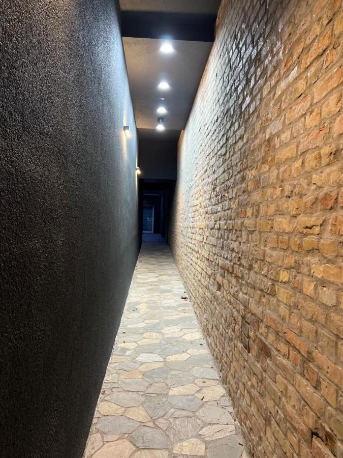 Allee Hotel Карлсруе Екстериор снимка